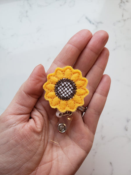 Sunflower Badge Holders - Cute Badge Reels - Retractable ID Badge Clips for Teacher - Teacher Gifts Under 10 - Nurse Badge Reel